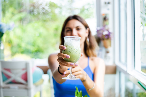 Smoothie glacé collagène matcha : la recette beauté que vous allez préparer chaque matin